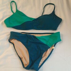 Green and Blue Women's Bikini Set